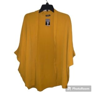 NWT Boohoo plus open front XL Mustard yellow Alicia woven kimono short sleeve